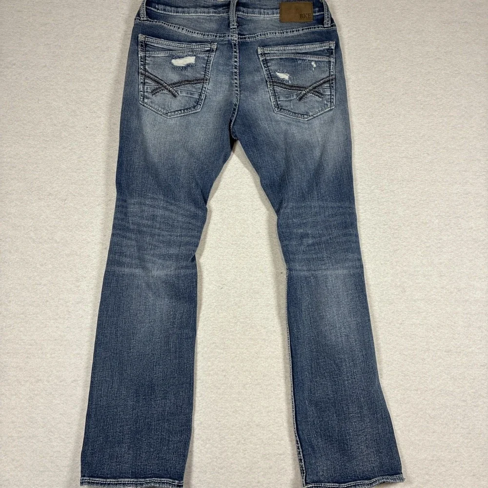 BKE Jake Straight Jeans Mens 34x30 Blue Medium Wash Denim Distressed Thrashed